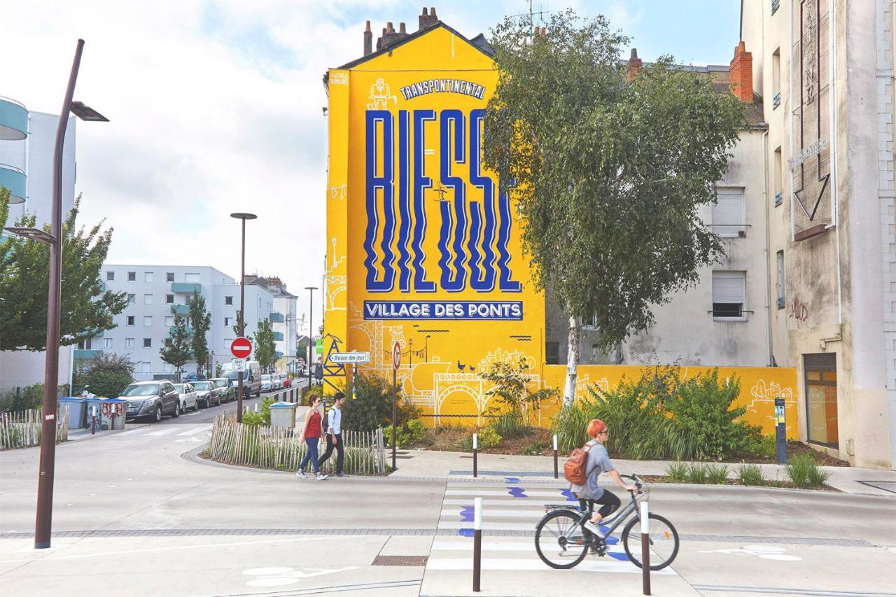 Studio Refait A Neuf Avec Parking En Bord De Loire Nantes Exterior photo